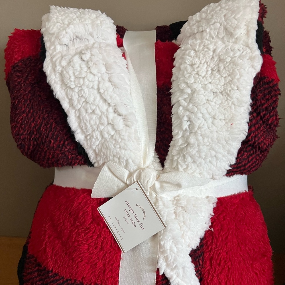 Pottery Barb Cozy Sherpa Robe with Hood